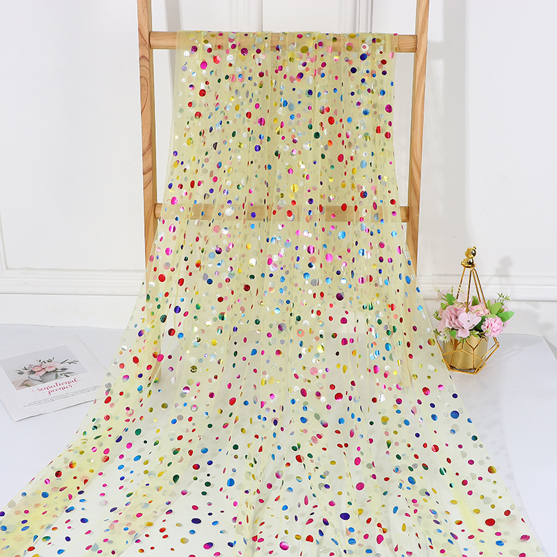 Bunter Polka-Dot-Goldfolien-Tü – Table Runner Bewertung und Preis